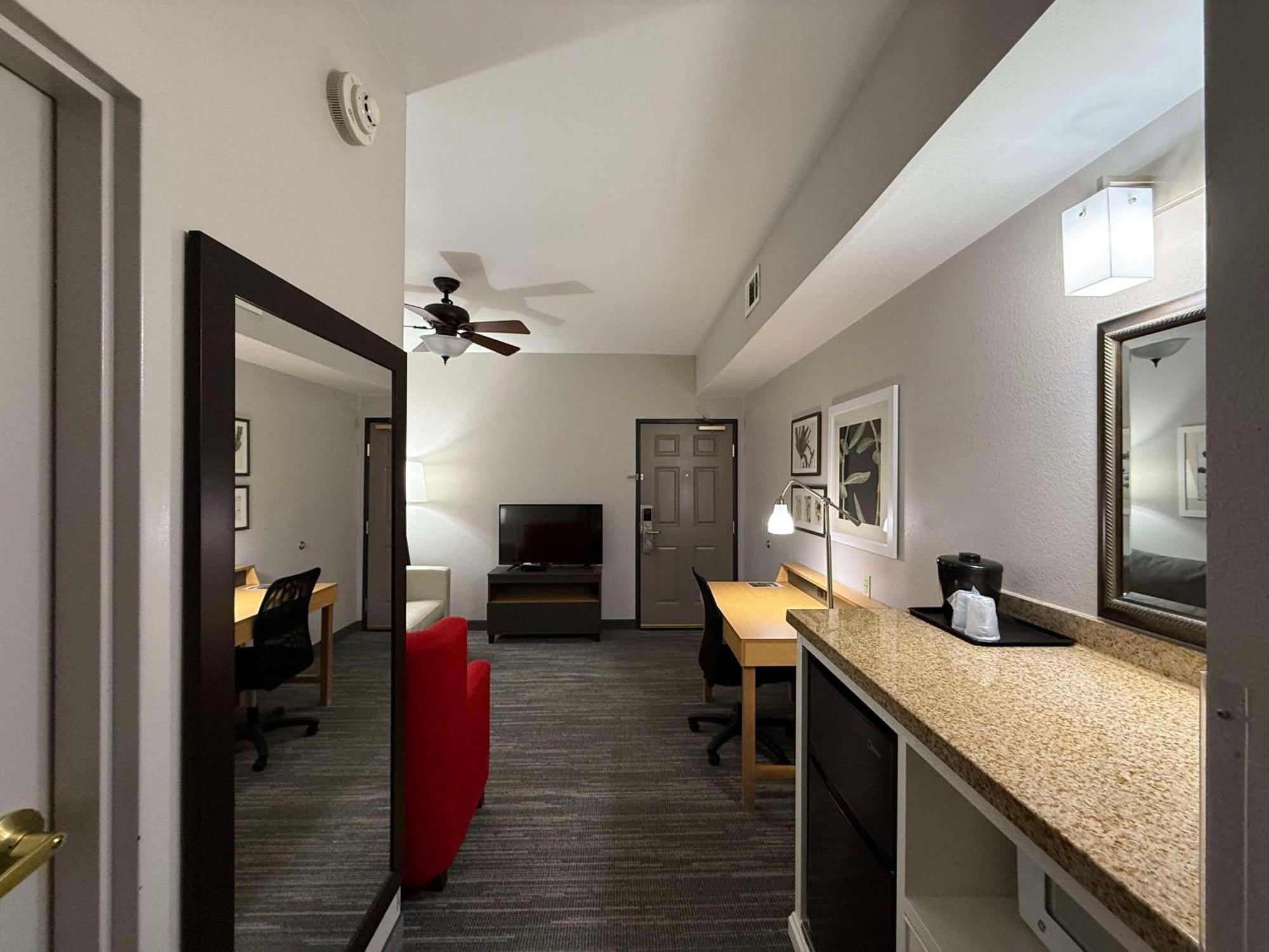 Country Inn & Suites By Radisson, Harrisburg - Hershey West, Pa Экстерьер фото
